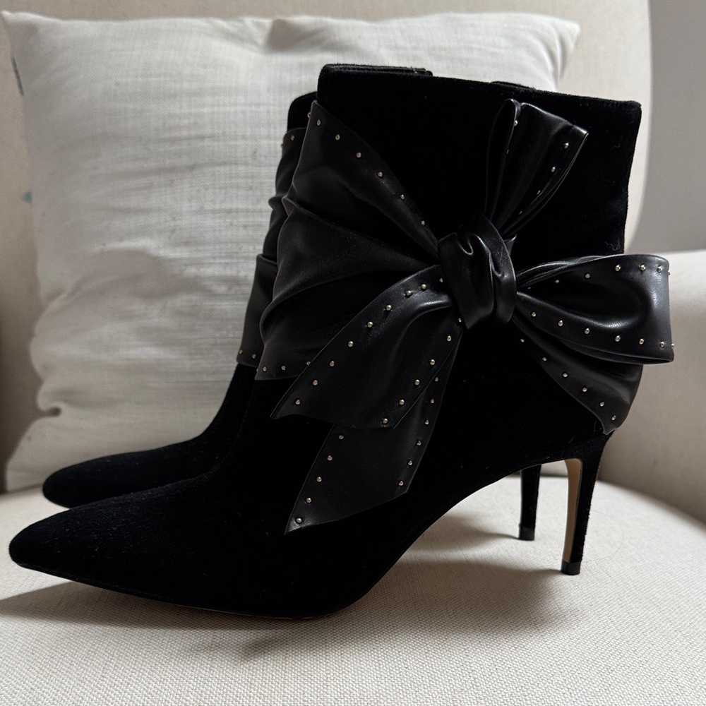 White House Black Market Black Heeled Boots with Bow